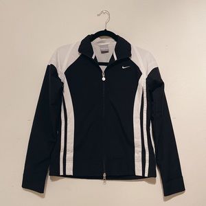 FLASH SALE Vintage Nike Windbreaker